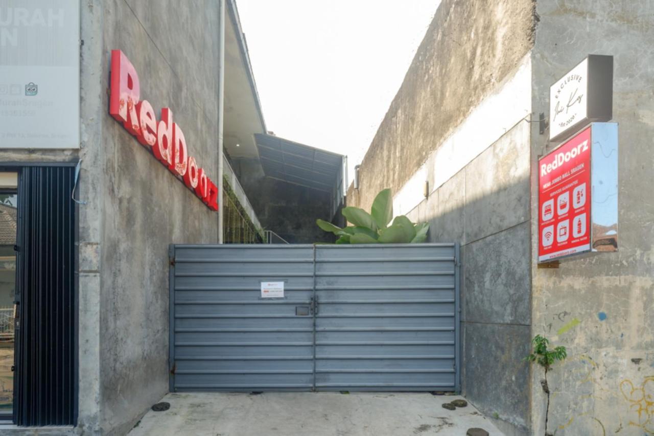 Reddoorz Near Jumbo Mall Sragen Экстерьер фото